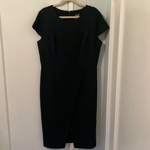 Vince camuto casual dress in deep forest green. Size 16